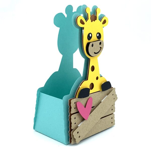 Giraffe in the Box - Image 3