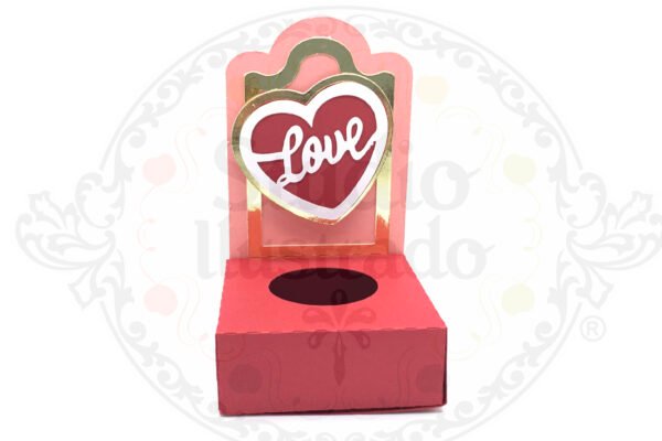 Stand and 3D Heart Box - Image 5